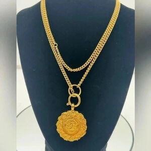 CHANEL Long Necklace “Statement Necklace” Medallion